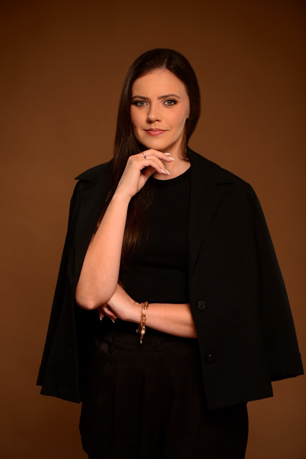 Dra. Pâmela Sofia Übel - Cirurgiã-dentista